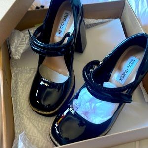 Steven madden twice black patent